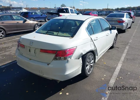 2011 Honda Accord 2.4 Ex-L from USA, damaged, VIN 1HGCP2F83BA078823